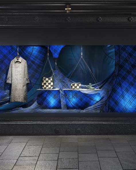 burberry in harrods|Burberry Turns Harrods 'Knight Blue' With Takeover in Anniversary Year.